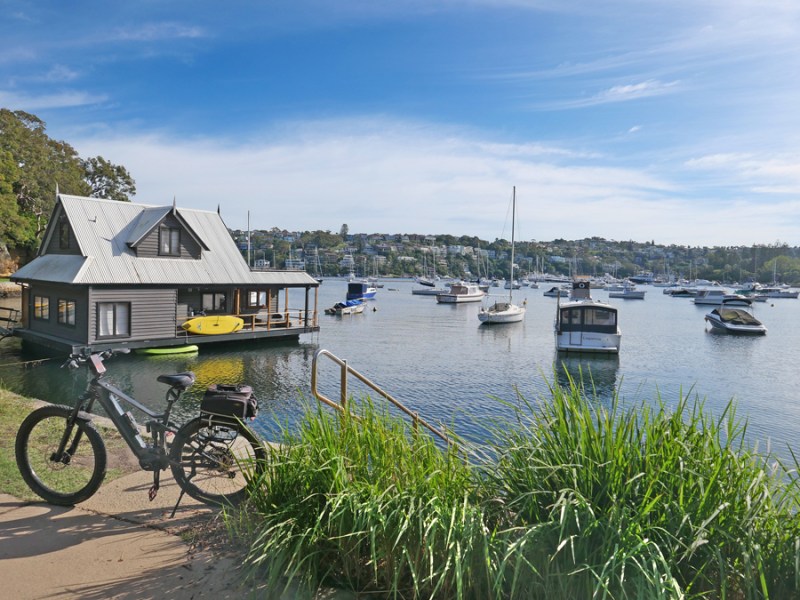 3 Spit Res Boat House